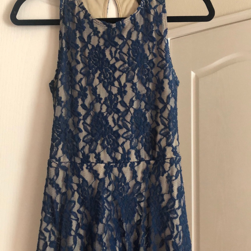Blue dress - Picture 3 of 8